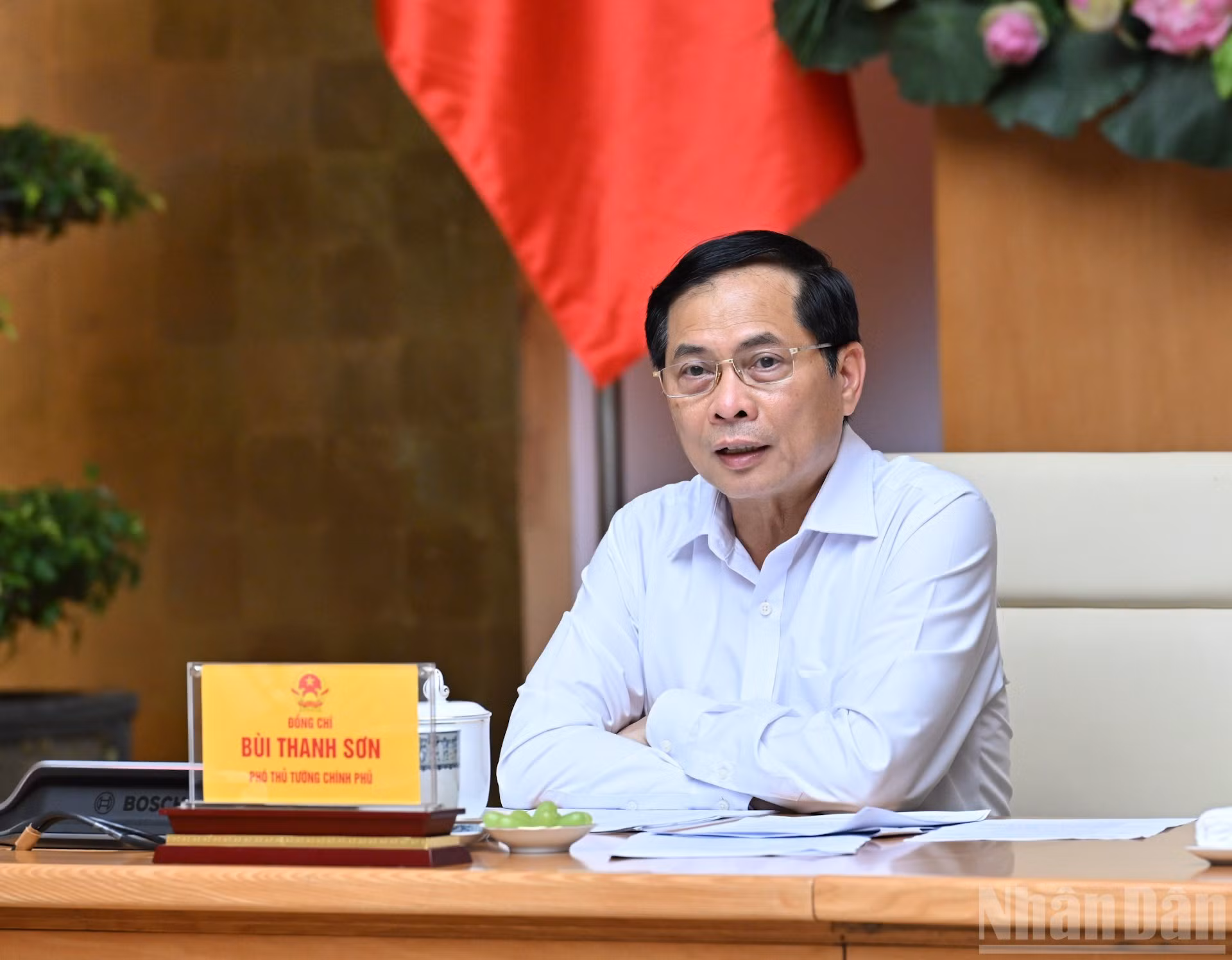 El vice primer ministro y titular de Relaciones Exteriores, Bui Thanh Son.