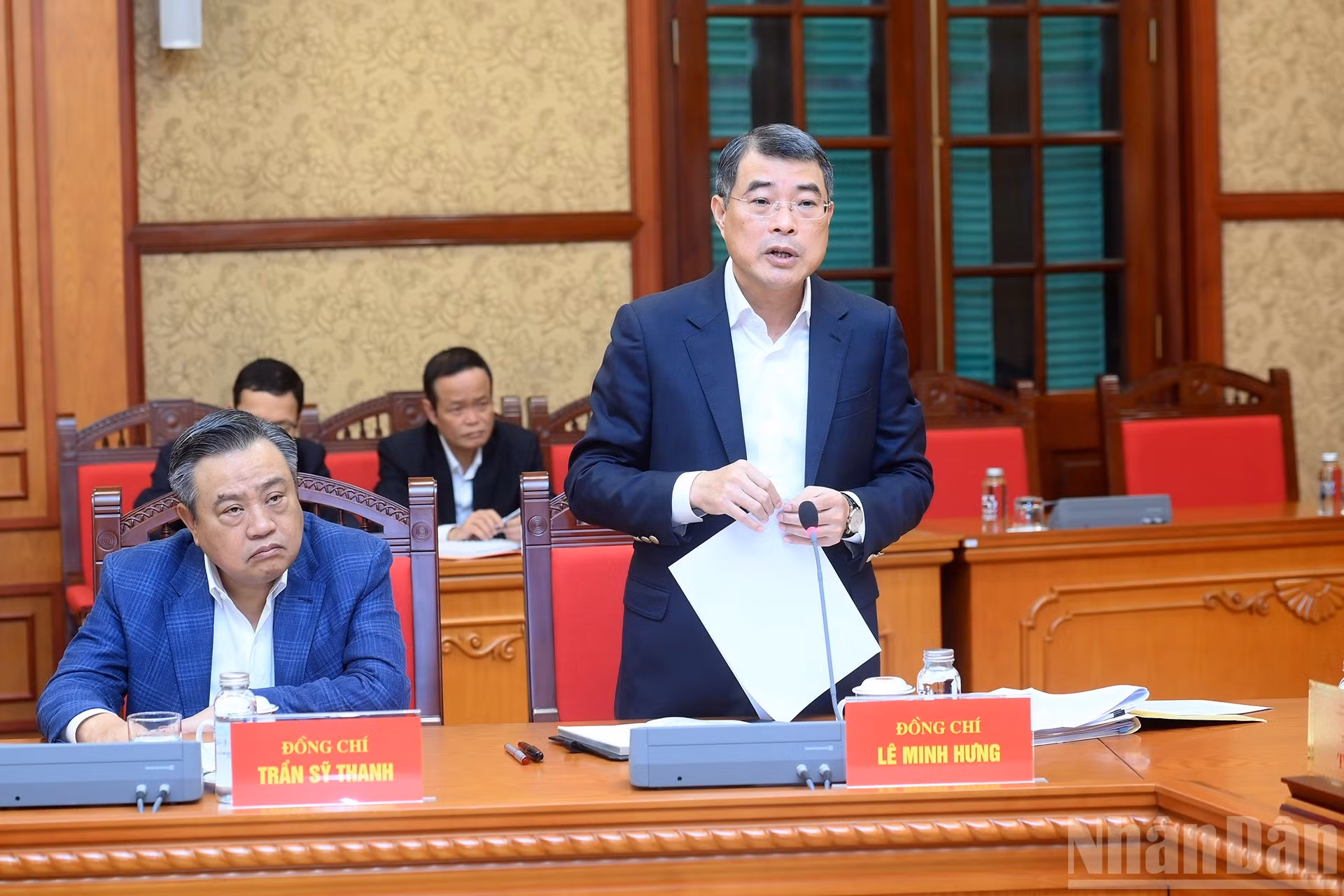 Le Minh Hung, jefe de la Comisión de Organización del Comité Central del PCV, en su intervención.