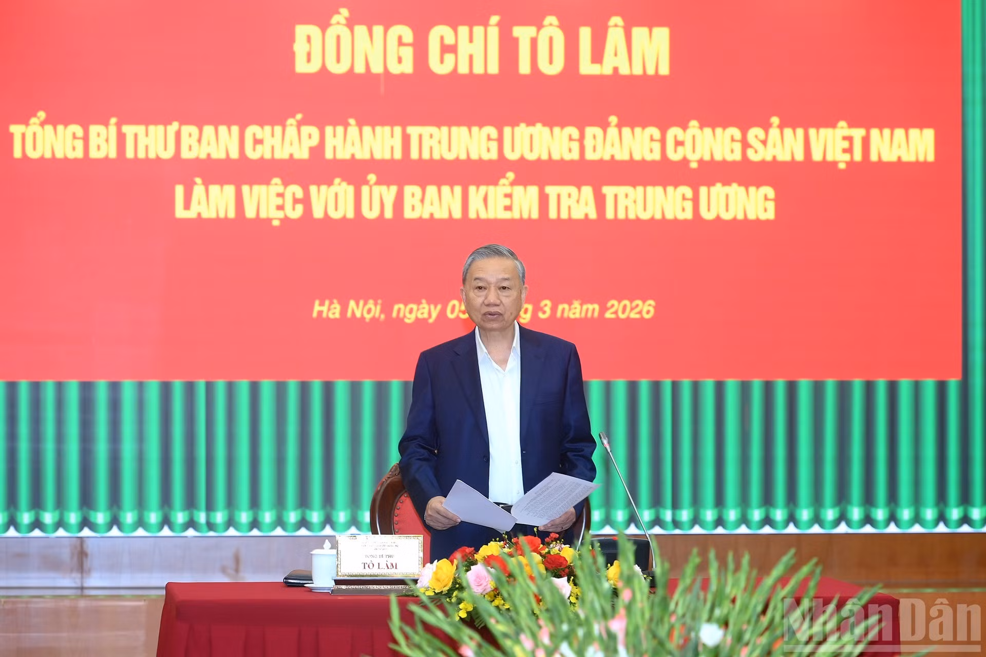 El secretario general del Partido Comunista de Vietnam, To Lam, dirige la sesión.