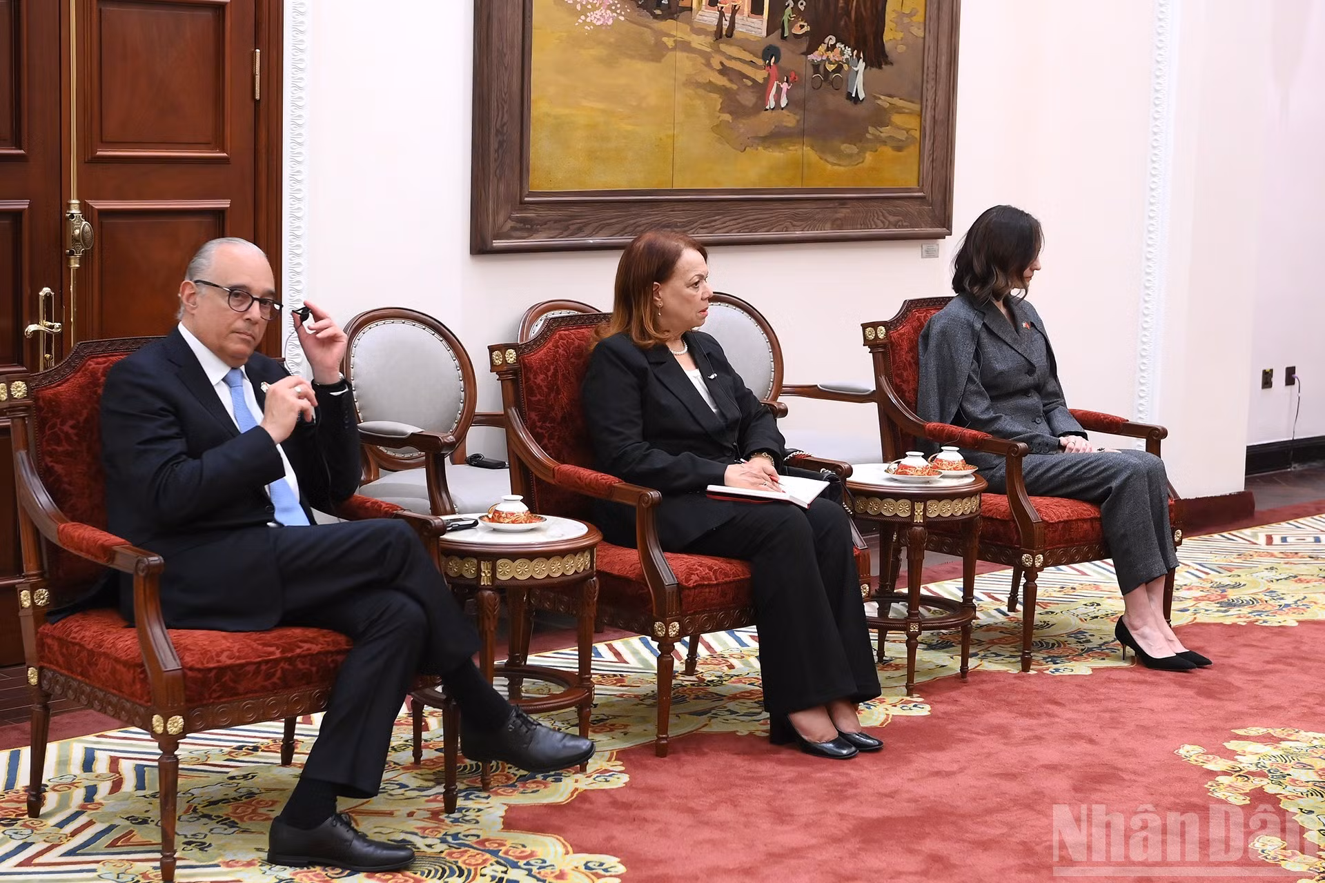 Asistentes a la reunión.