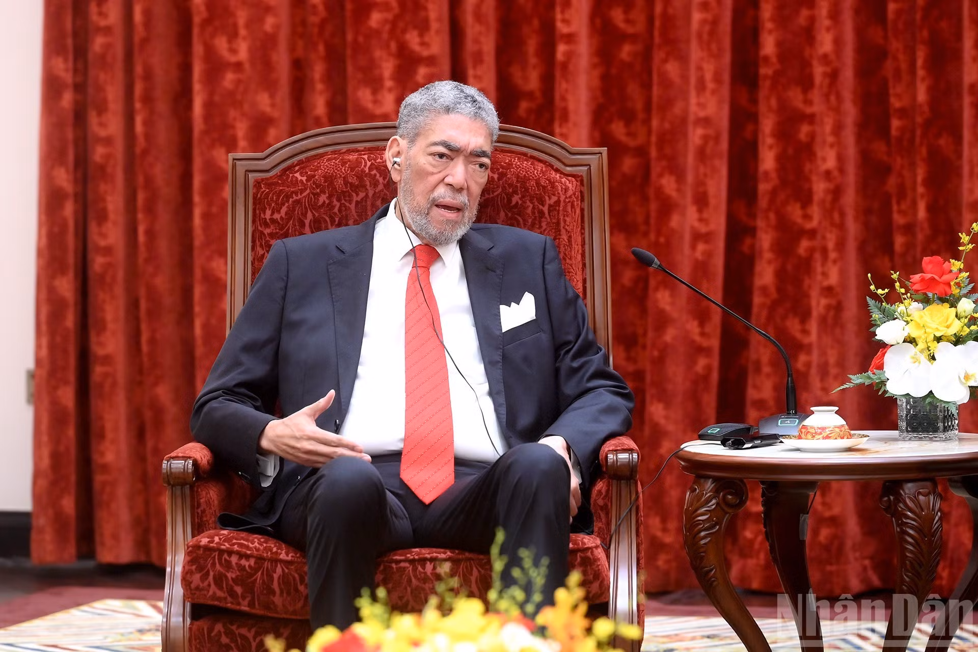 El secretario general del Movimiento Izquierda Unida de República Dominicana, Miguel Mejía, en su intervención.