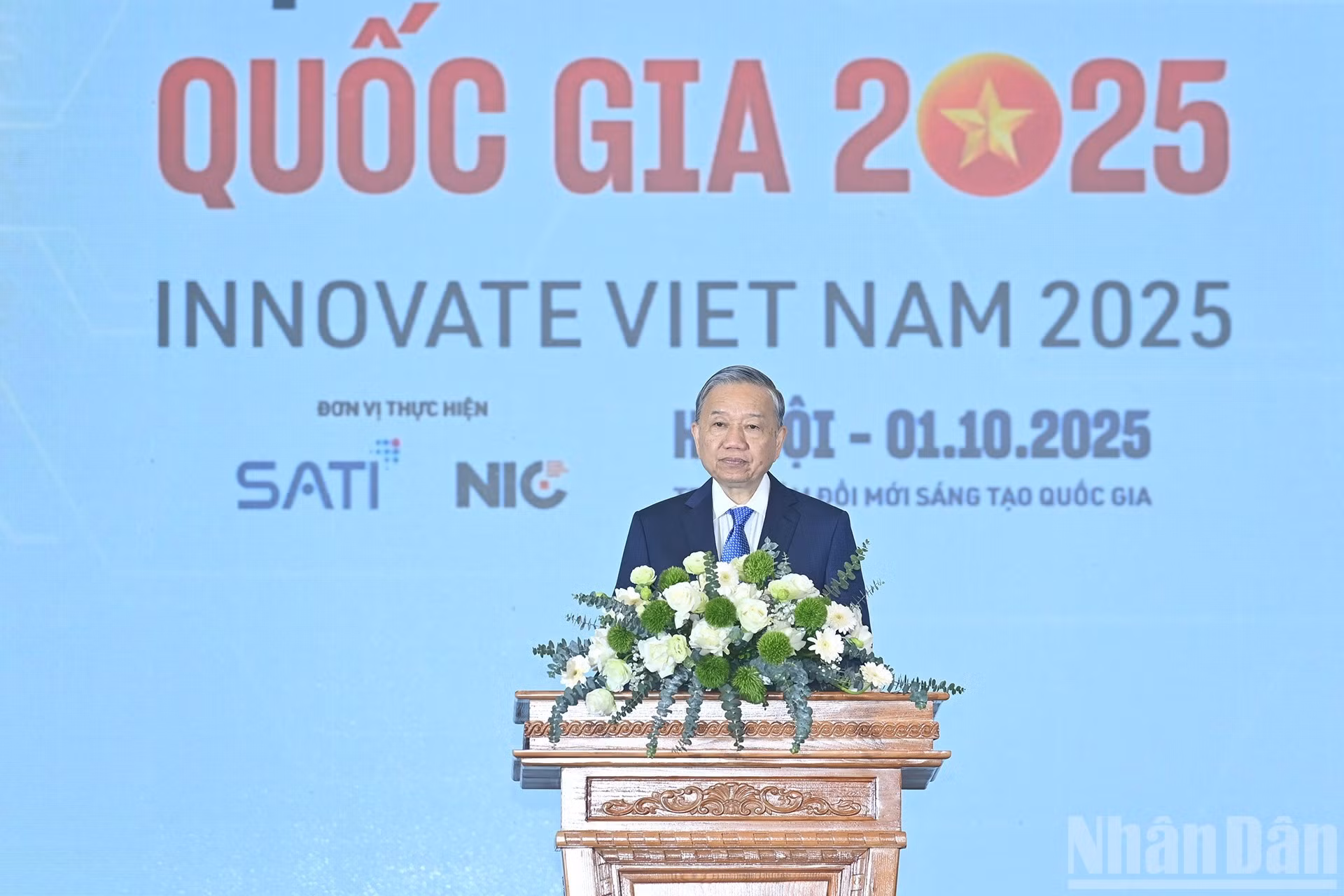 El secretario general del Partido Comunista de Vietnam, To Lam, interviene en la cita.