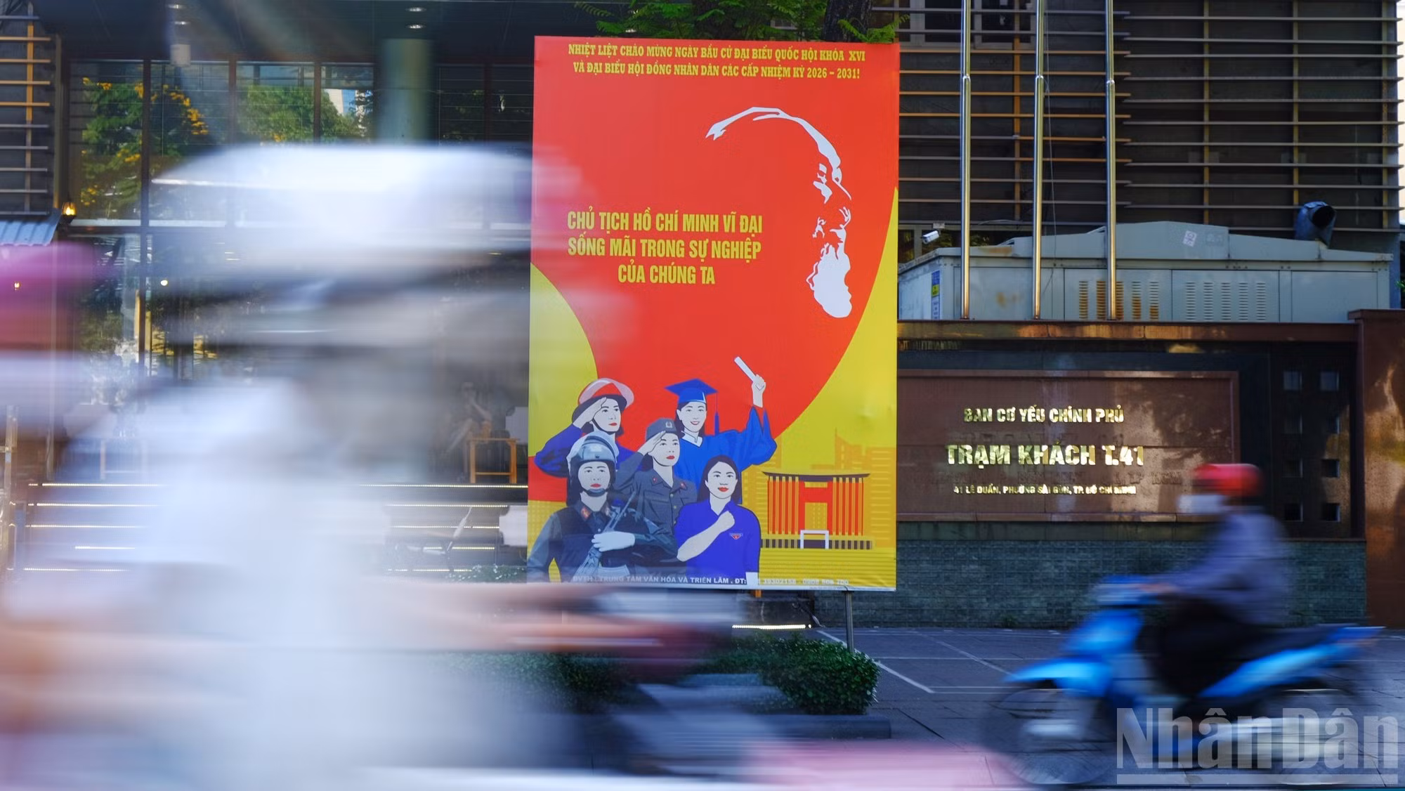 En las circunscripciones electorales de la metrópoli, los preparativos para la gran fecha se realizan con prisa y rigurosidad.
