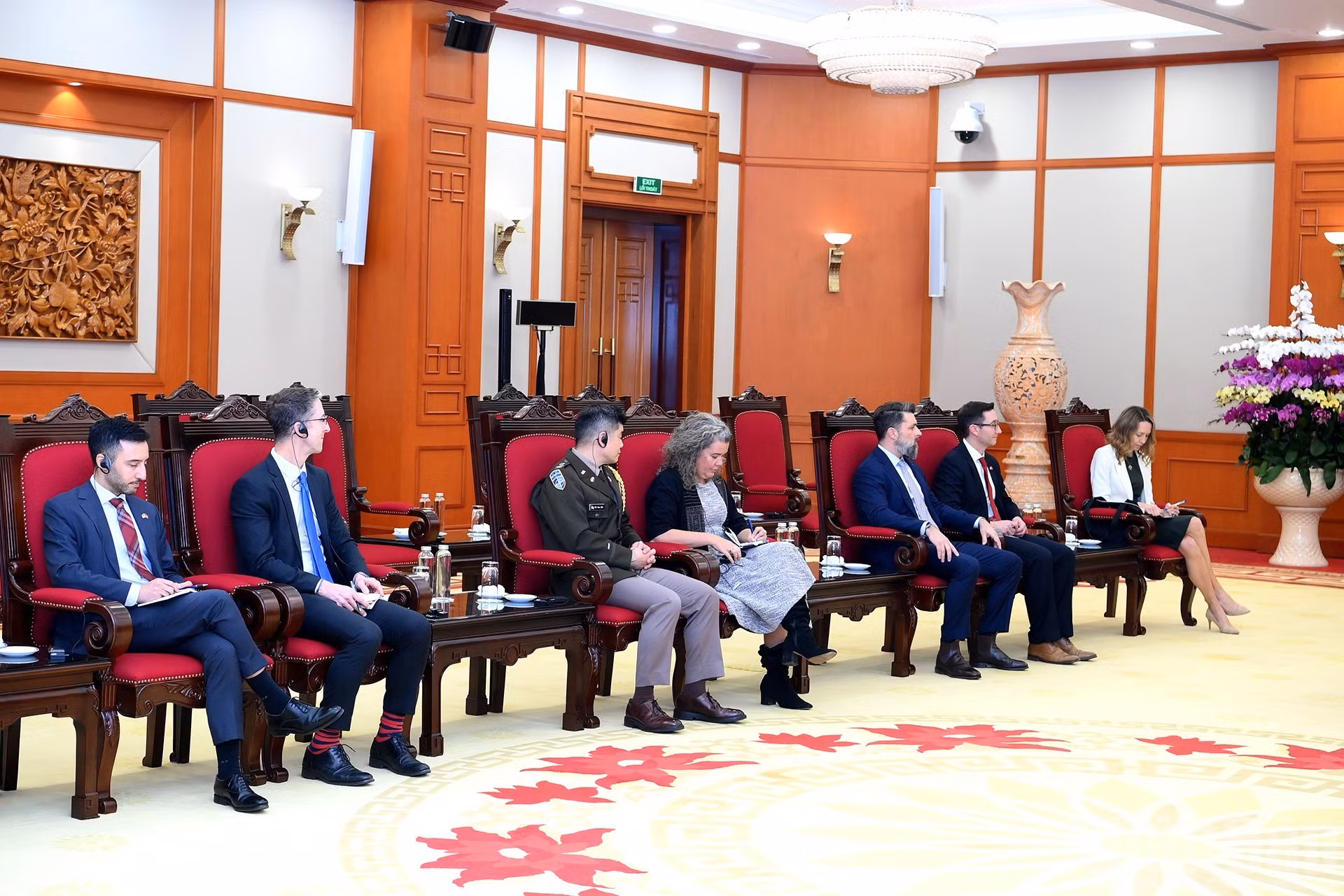 Delegados de la parte estadounidense.