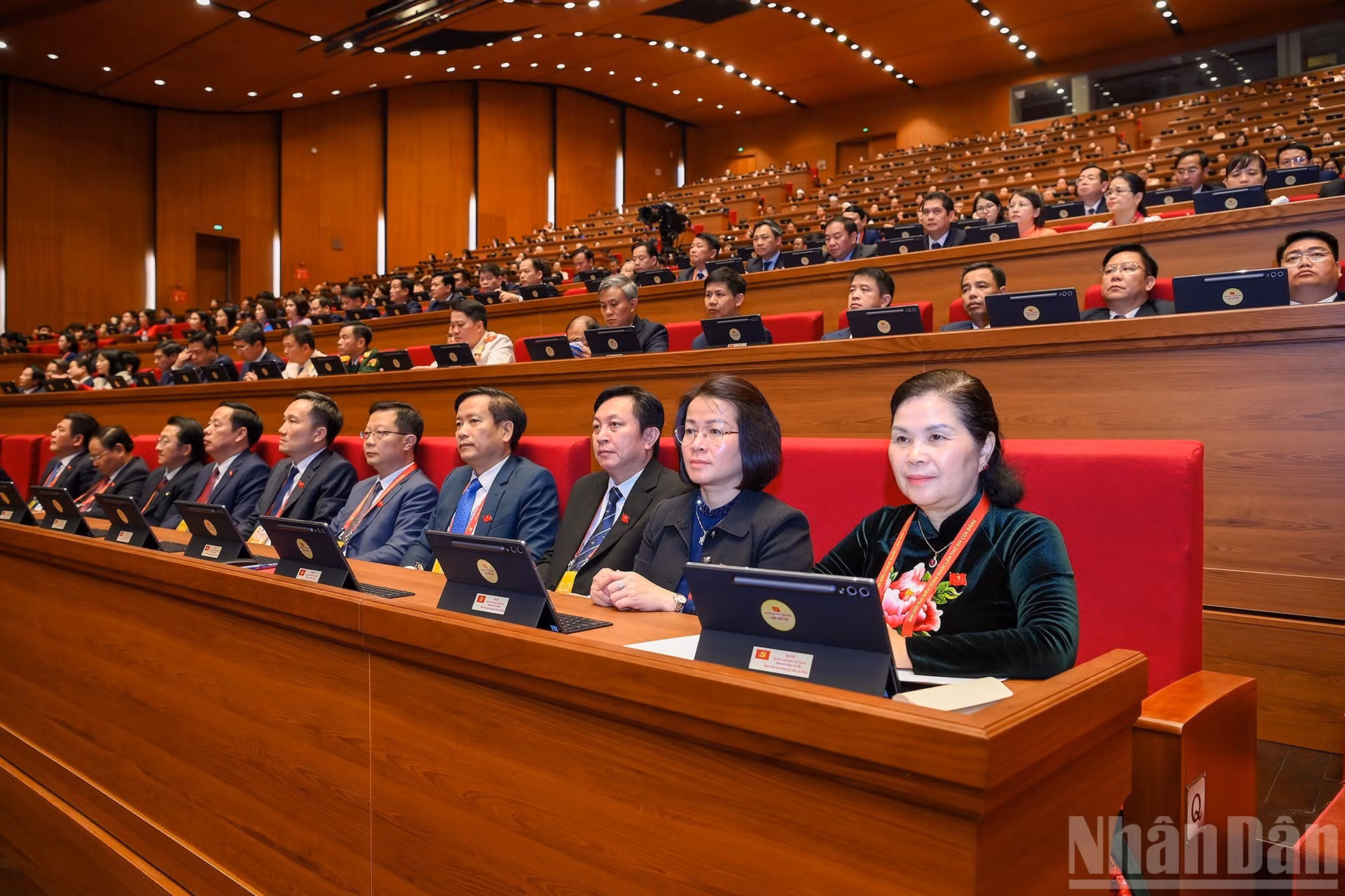 Delegados a la sesión.