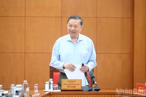 [Foto] Máximo dirigente vietnamita preside una reunión sobre desarrollo de la educación física y el deporte