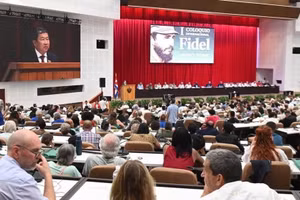 Delegación del PCV participa en seminarios internacionales por el centenario del natalicio de Fidel Castro.