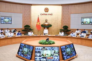 El primer ministro Le Minh Hung preside la reunión ordinaria del Gobierno correspondiente a septiembre de 2026.