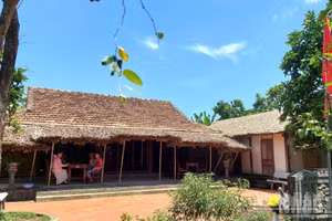 La sencilla casa de madera de tres compartimentos del general Vo Nguyen Giap en la aldea de An Xa, comuna de Le Thuy, provincia de Quang Tri.