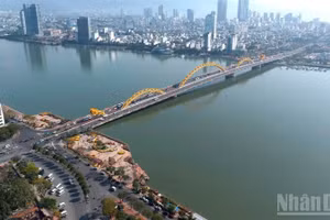 Según un informe de Booking.com basado en datos de búsqueda de alojamiento para viajes, Da Nang encabeza la lista de los 10 destinos nacionales más buscados por los turistas vietnamitas. (Foto: Nhan Dan)