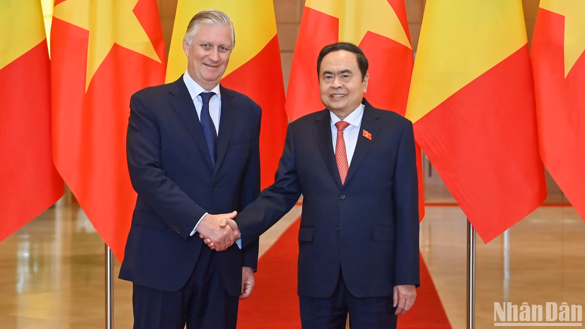 [Foto] Máximo legislador vietnamita se entrevista con el rey Felipe de Bélgica