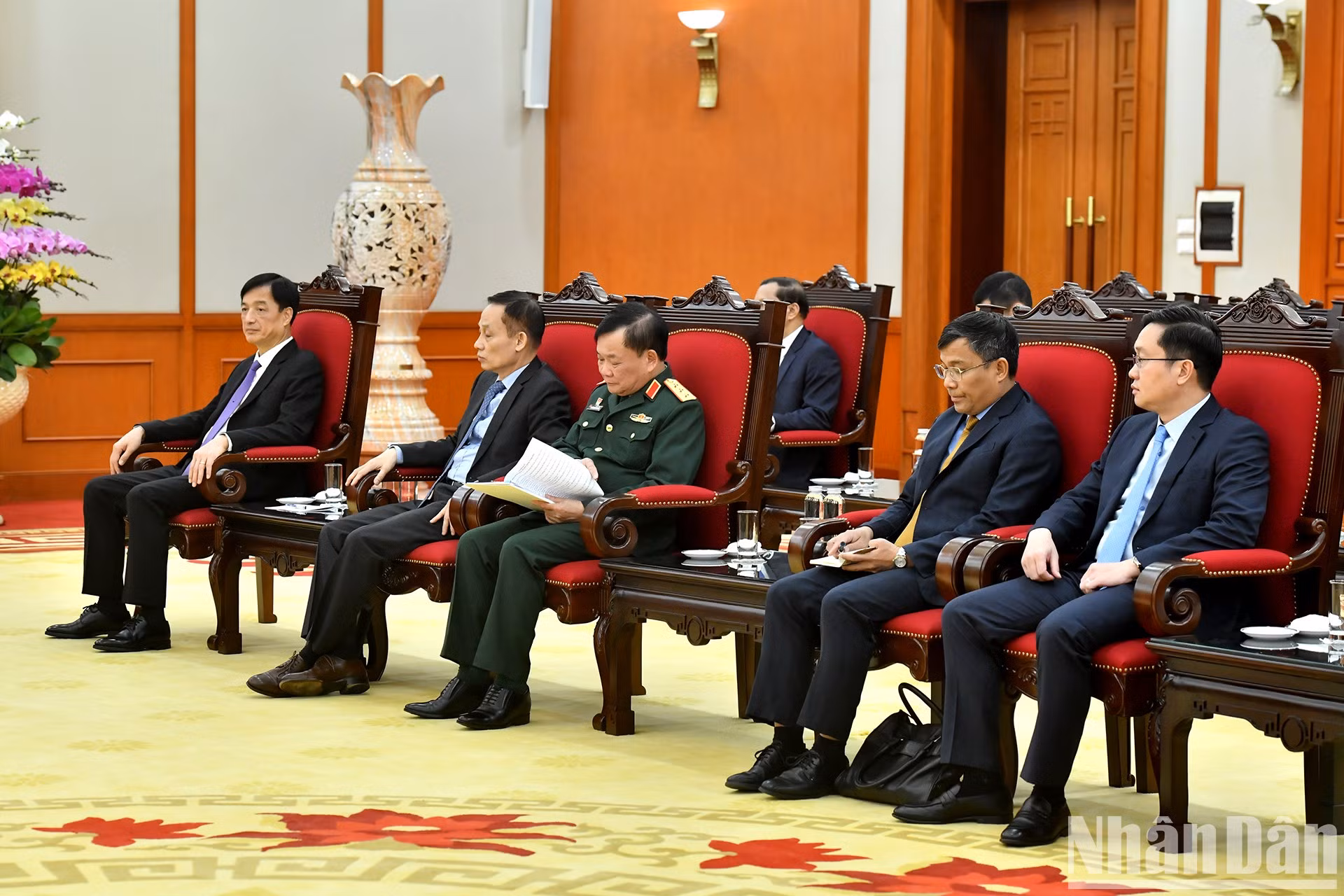 Delegados vietnamitas a la cita.