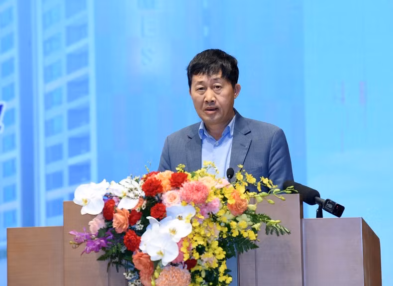Tran Ngoc Anh, director general adjunto de la corporación Viglacera.