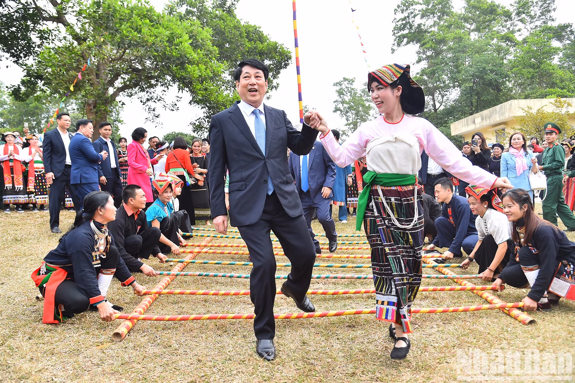 El presidente Luong Cuong en el festival.