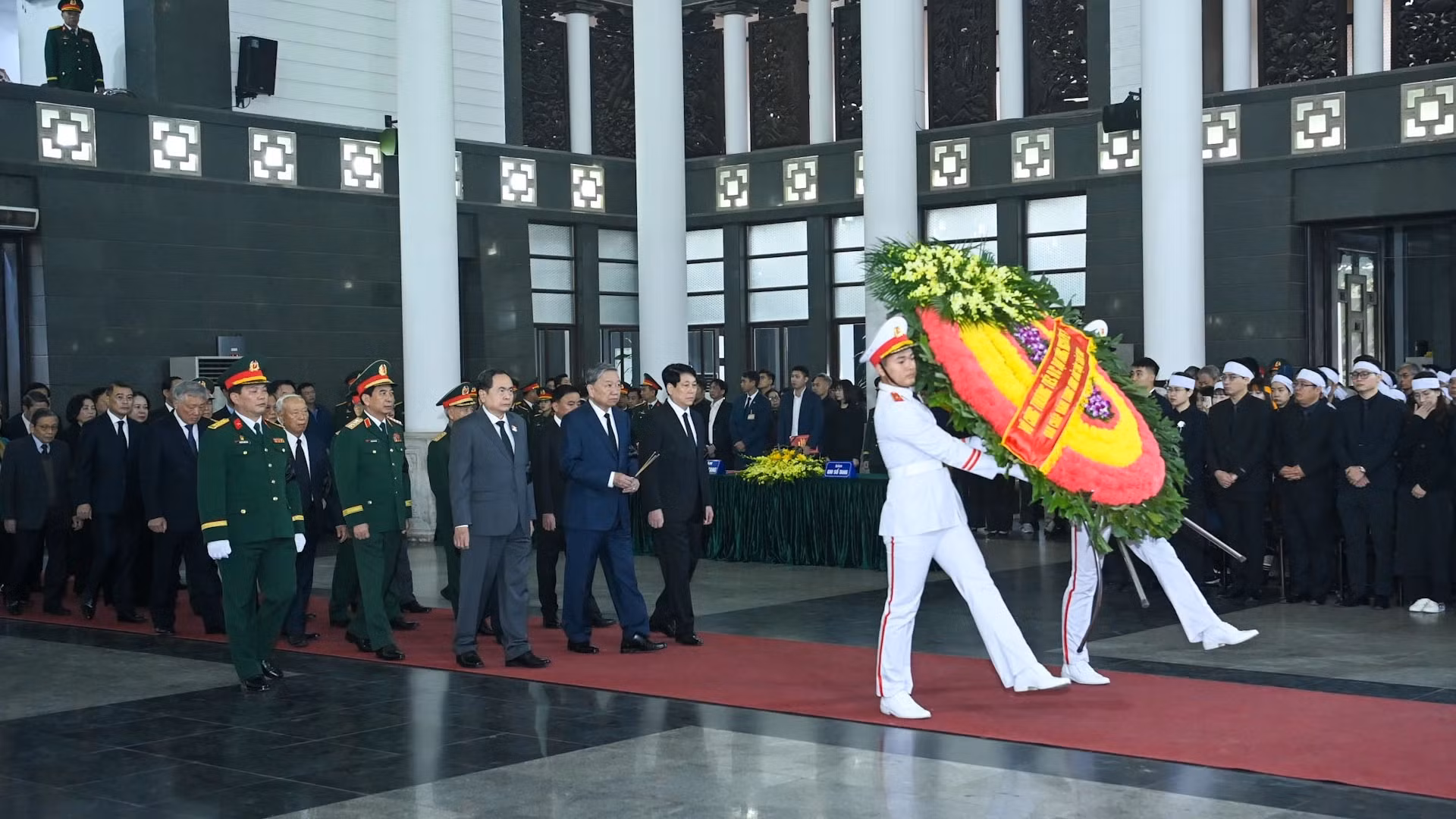 [Foto] Ceremonias fúnebres por el general Nguyen Quyet 