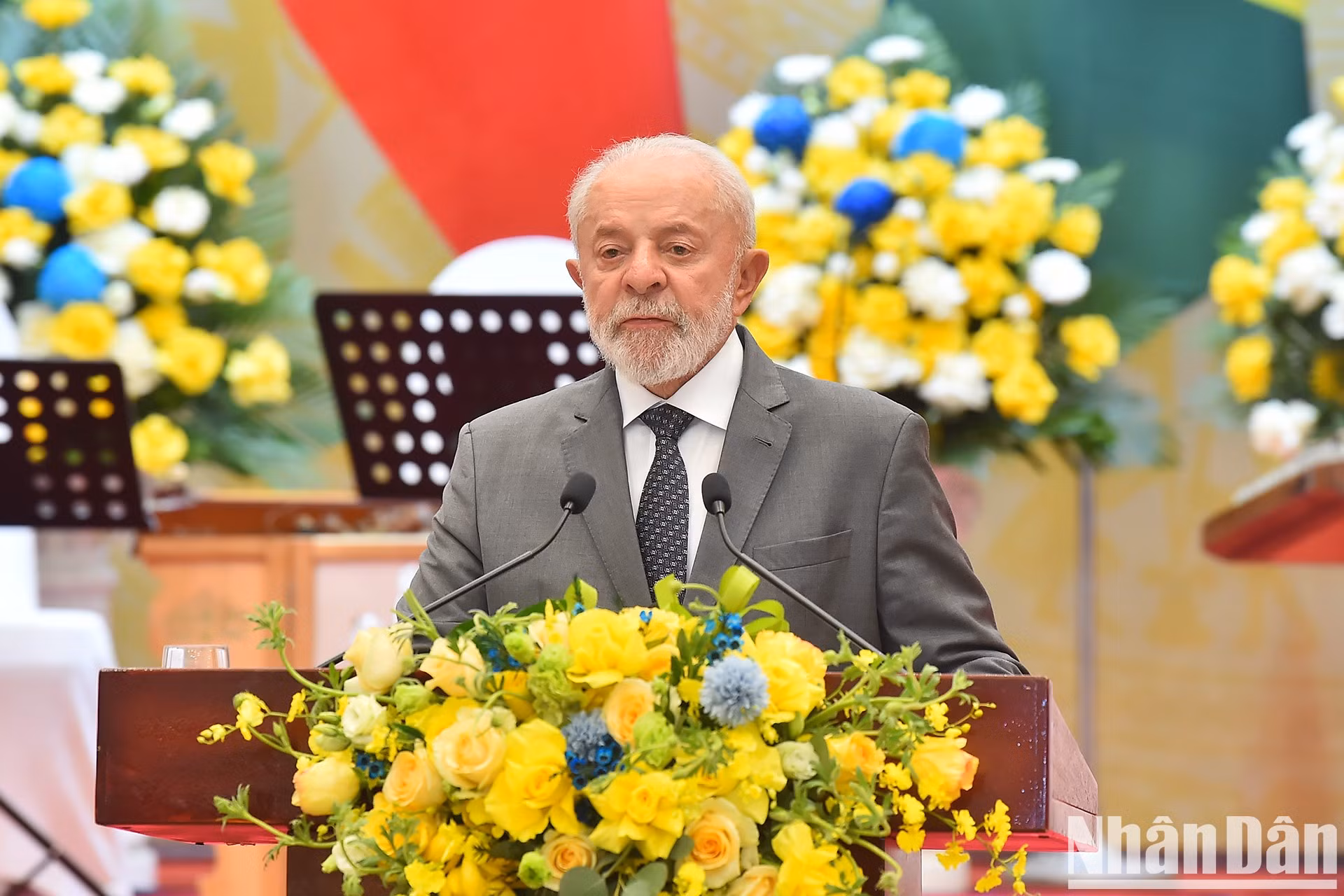 El presidente brasileño, Luiz Inácio Lula da Silva, habla en la cita.