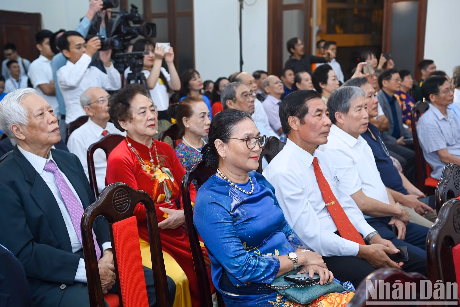 Habitantes de Quan Thanh en el evento.