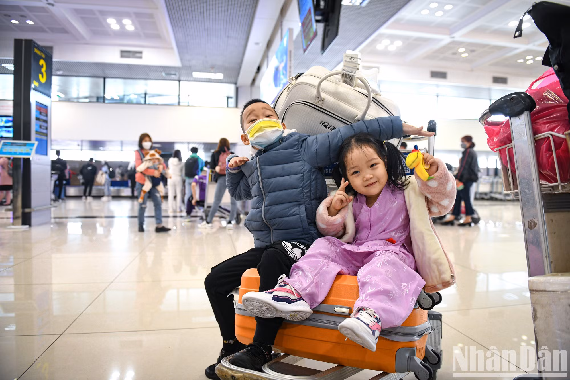 La alegría de los niños que están por volver a casa para celebrar el Tet con sus familias.