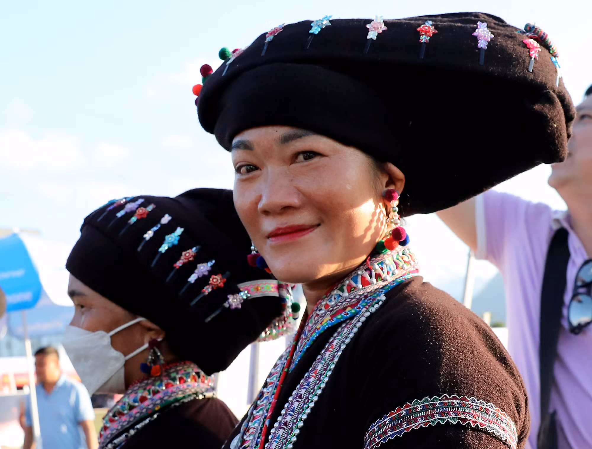 Retrato de chica de la etnia Lao en el la cita.