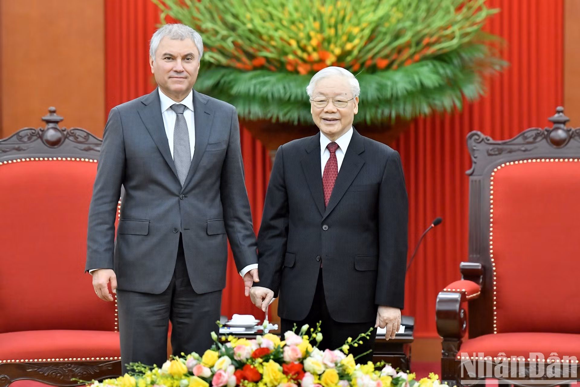 [Foto] Máximo dirigente partidista de Vietnam recibe a presidente de Duma Estatal de Rusia