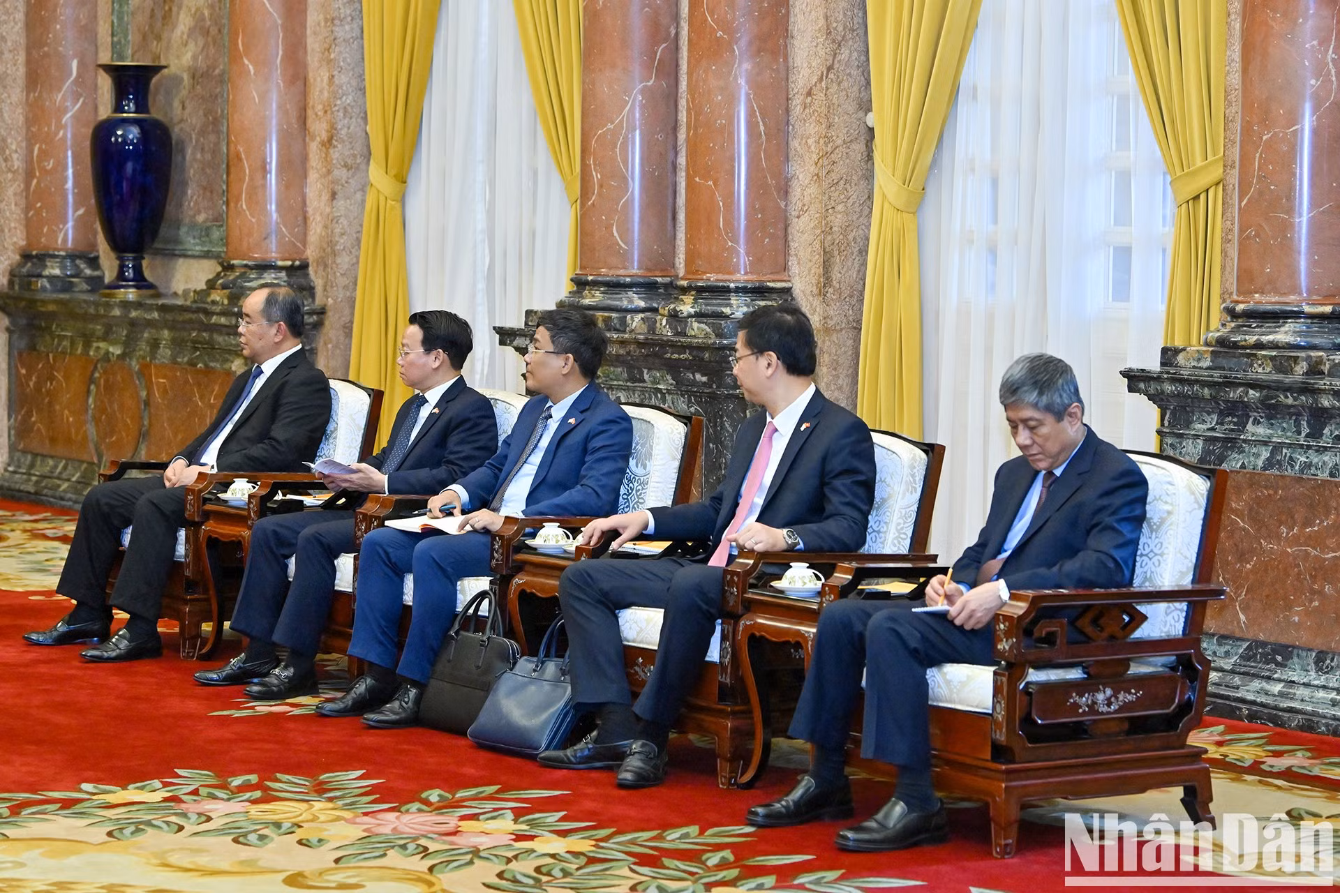 Asistentes vietnamitas al evento.
