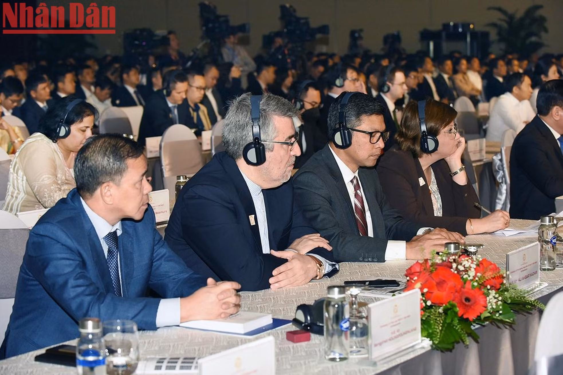 Los delegados asistentes a la cita. Los delegados asistentes a la cita.