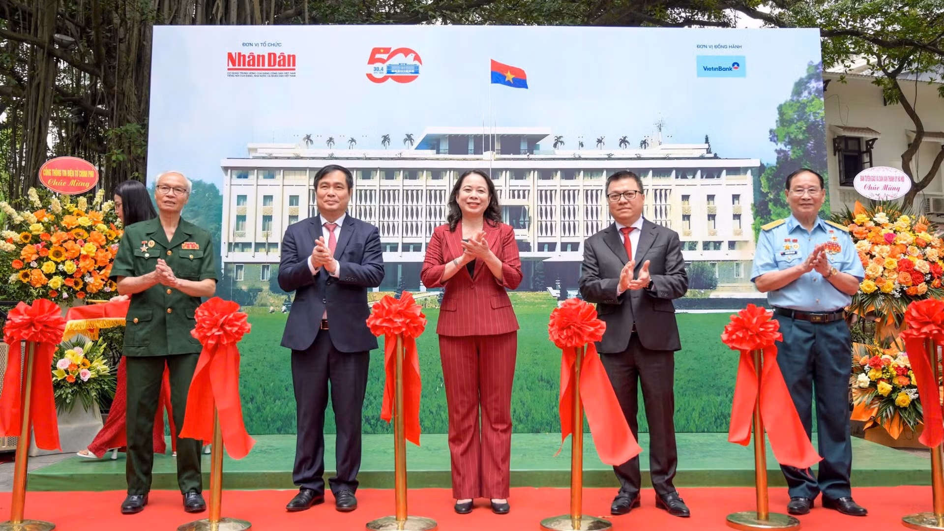 [Foto] Diario Nhan Dan pone en marcha una campaña mediática por el 50º aniversario de la reunificación de Vietnam