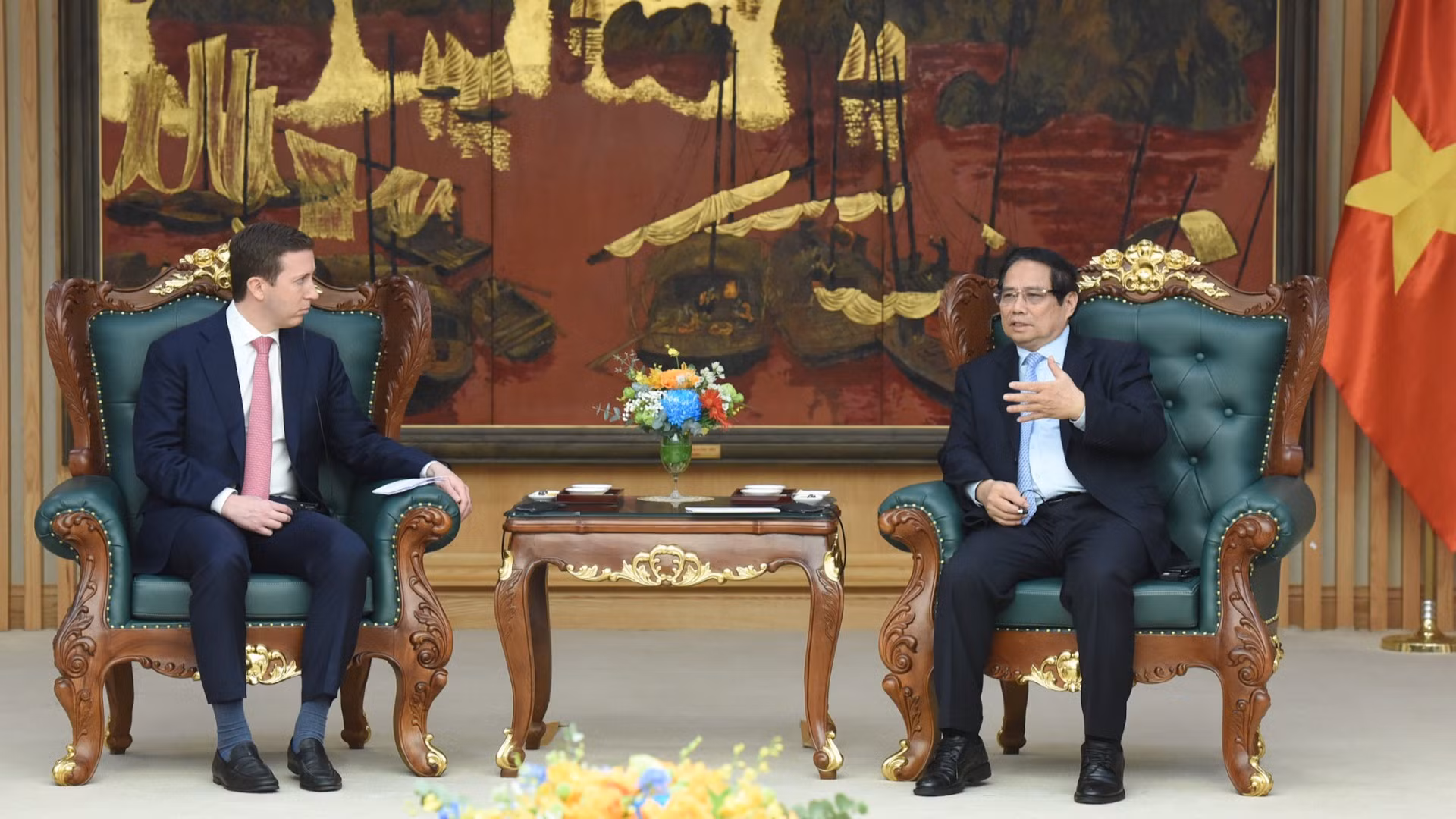 [Foto] Premier vietnamita recibe al director ejecutivo del fondo de inversión Warburg Pincus