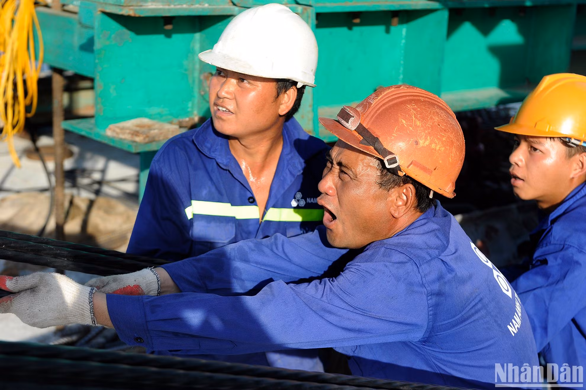 [Foto] Belleza en el trabajo y la producción