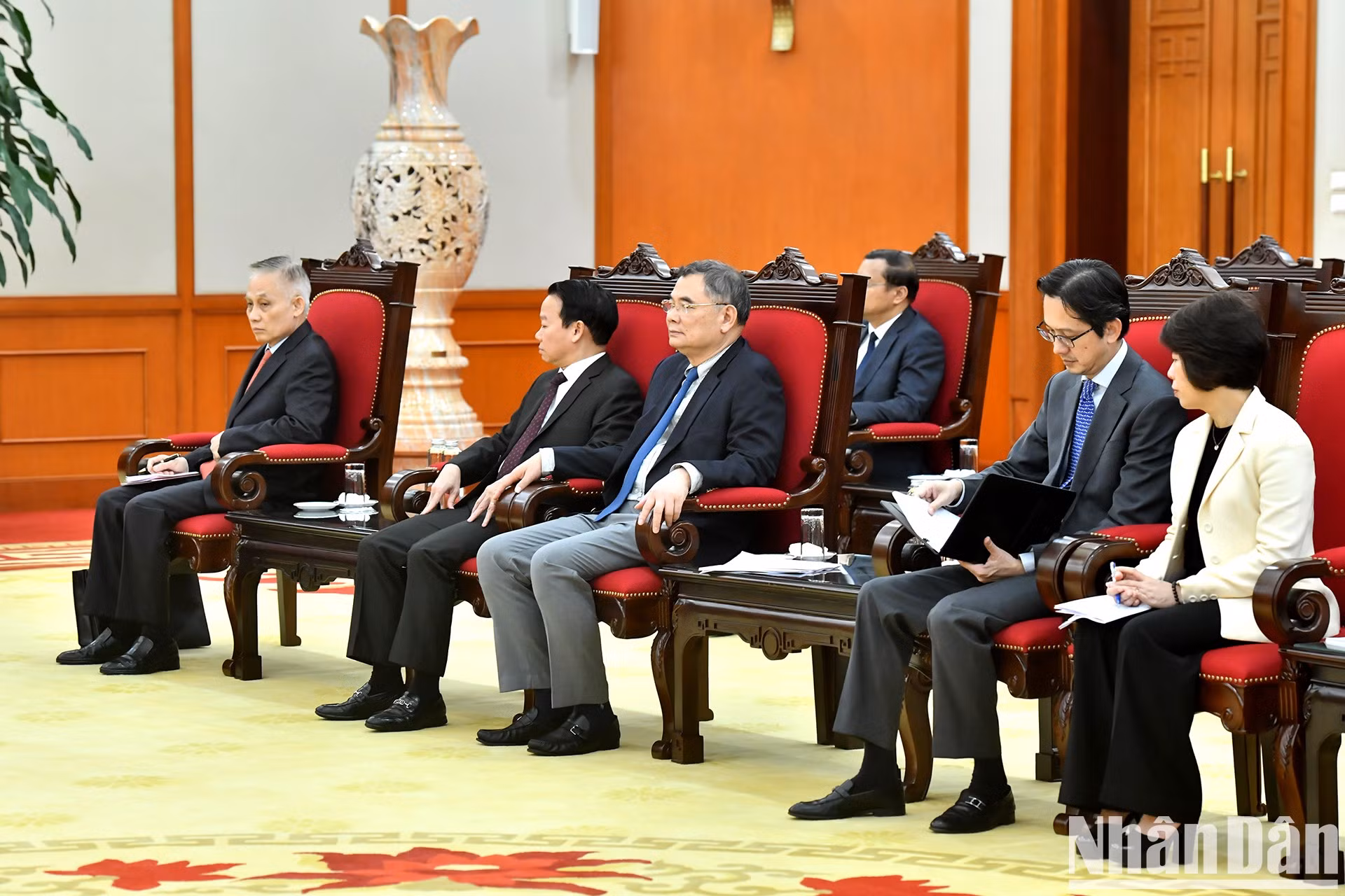 Asistentes vietnamitas al evento.