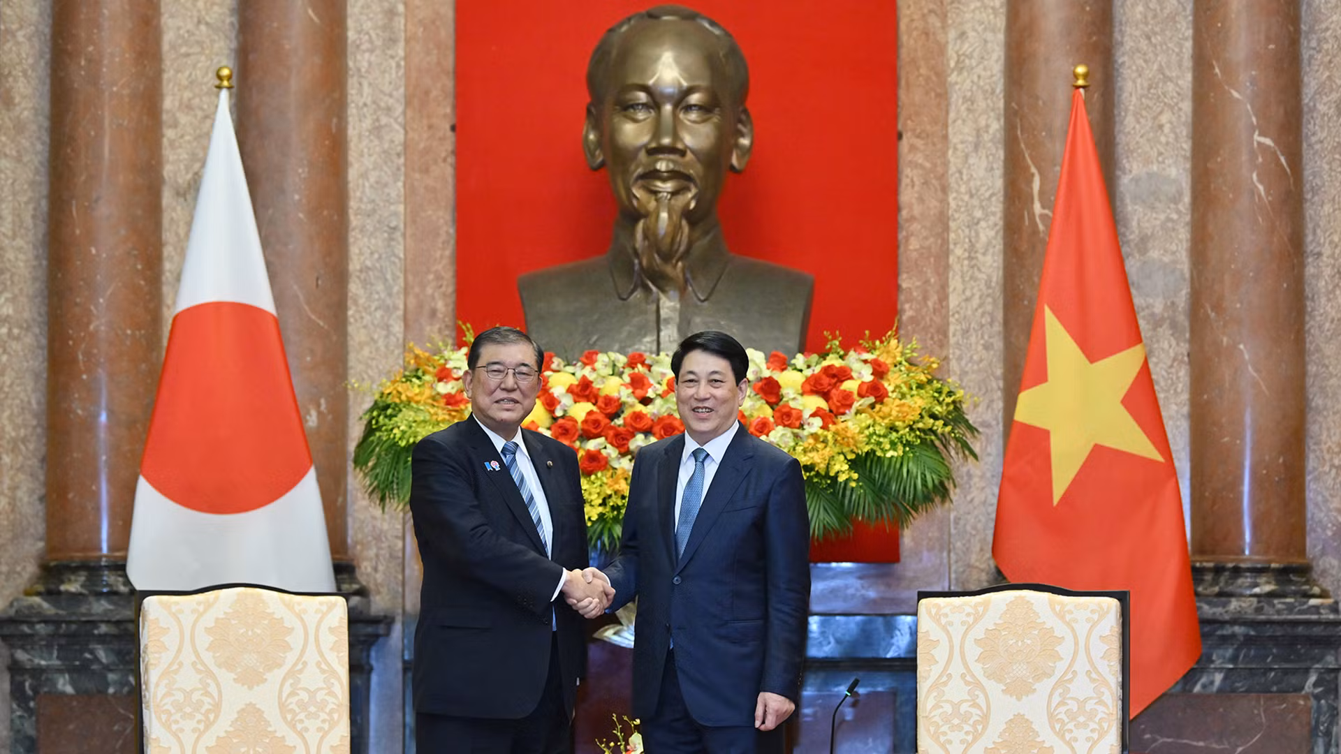 [Foto] Presidente vietnamita recibe al primer ministro de Japón