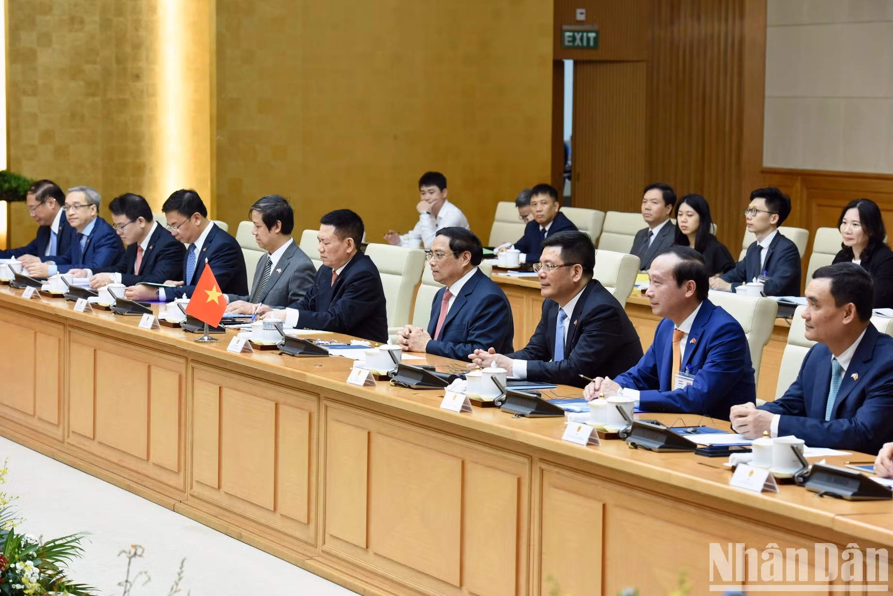 Delegados vietnamitas asistentes en el evento.
