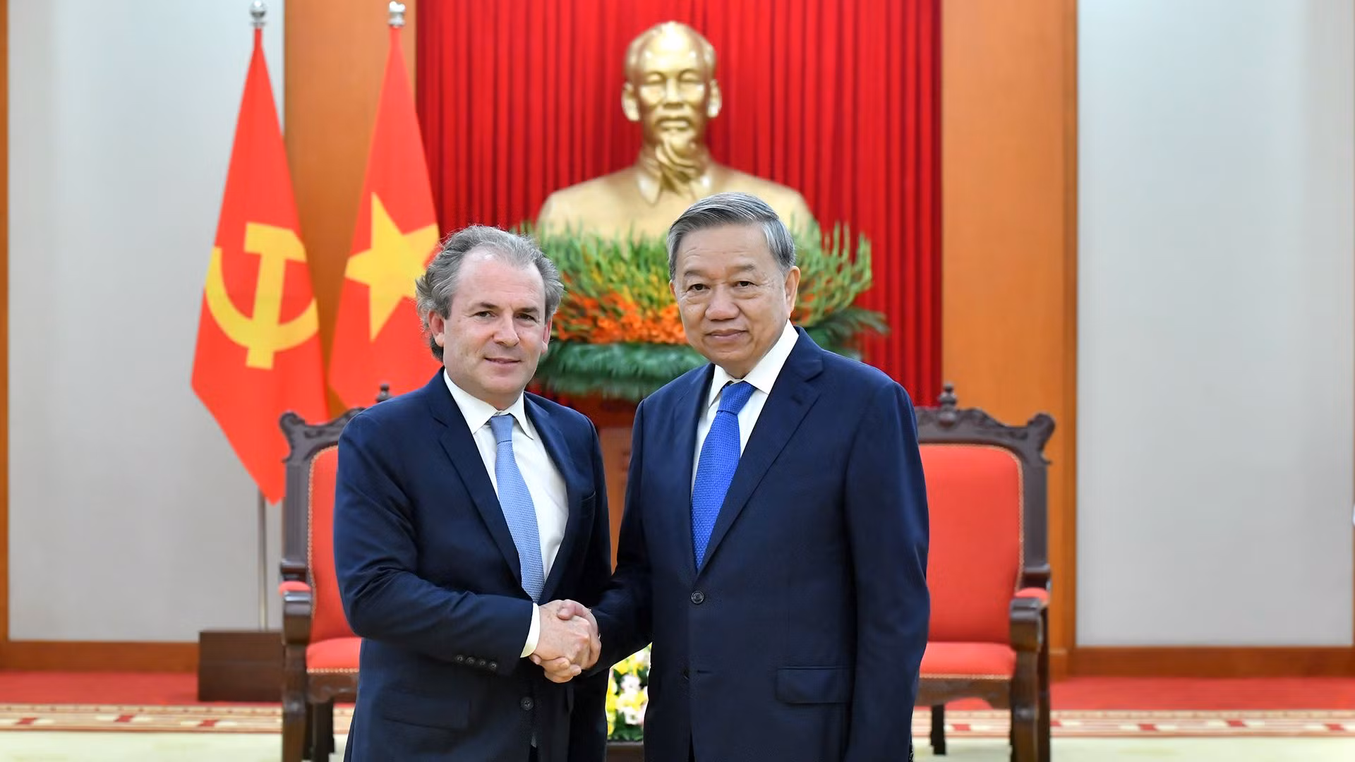 [Foto] Máximo dirigente partidista vietnamita recibe al director ejecutivo del grupo estadounidense Rosen Partners
