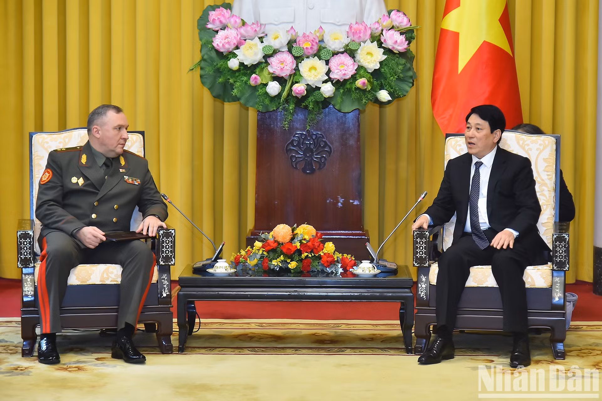 Luong Cuong y Khrenin Viktor Gennadievich.