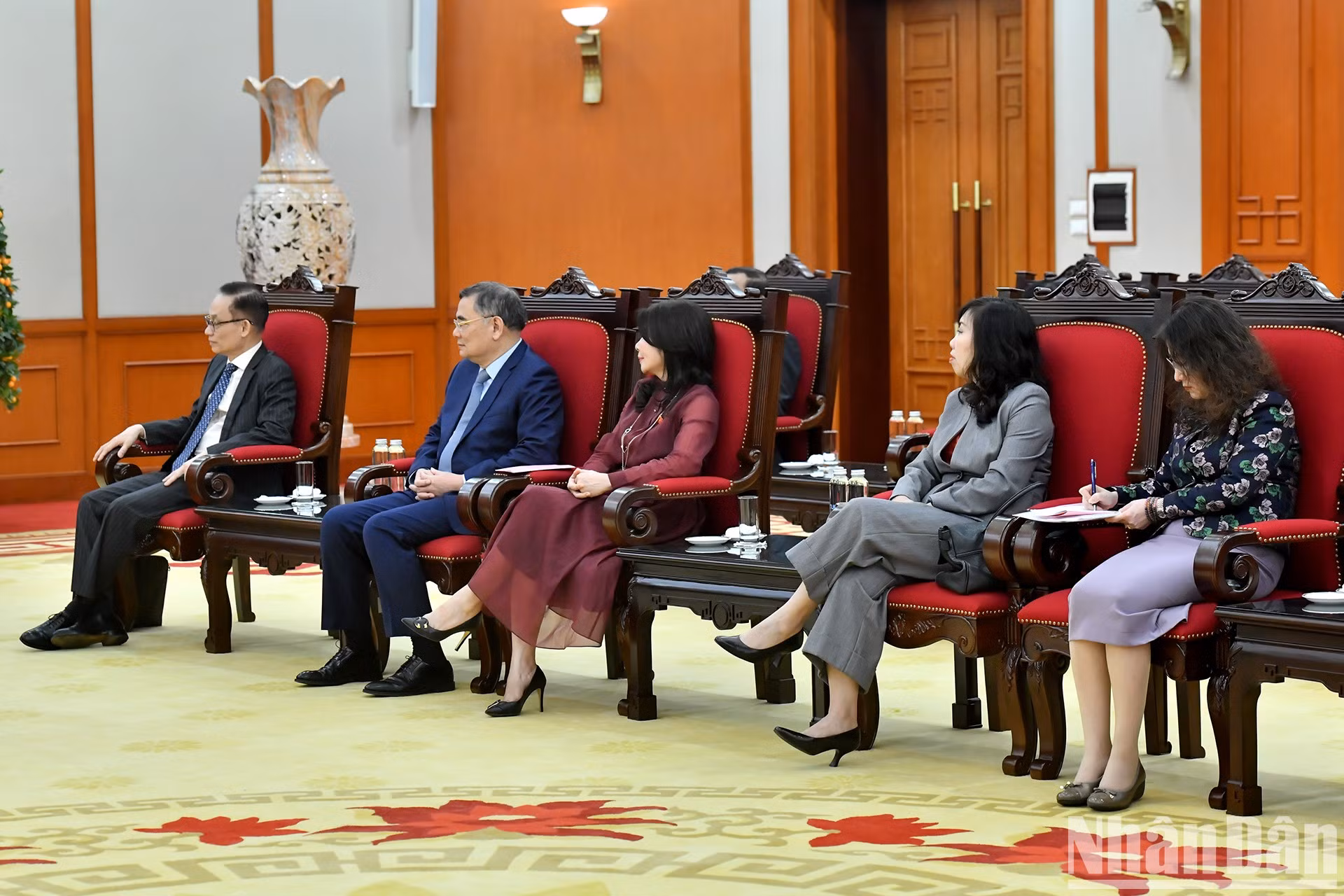 Delegados vietnamitas en el evento.