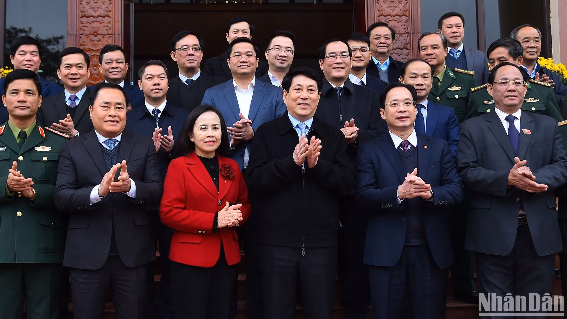 Los delegados en la cita.