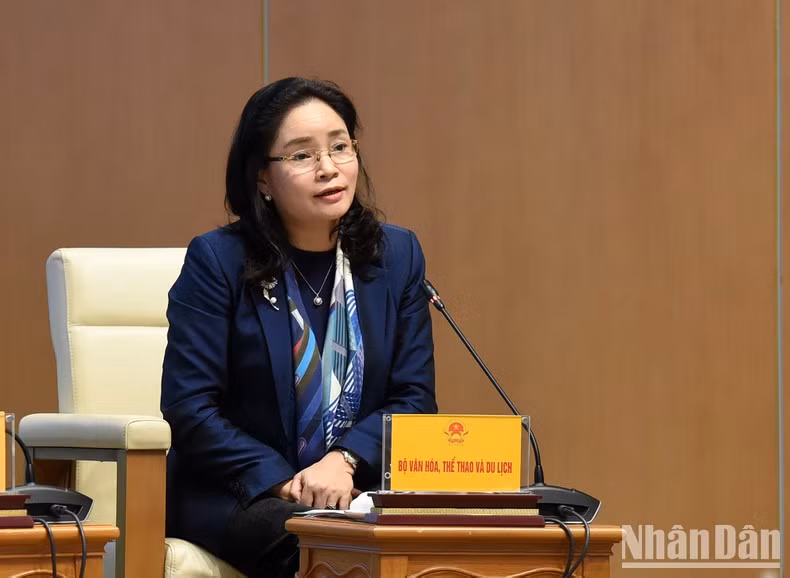 Habla Trinh Thi Thuy, viceministra de Cultura, Deportes y Turismo.