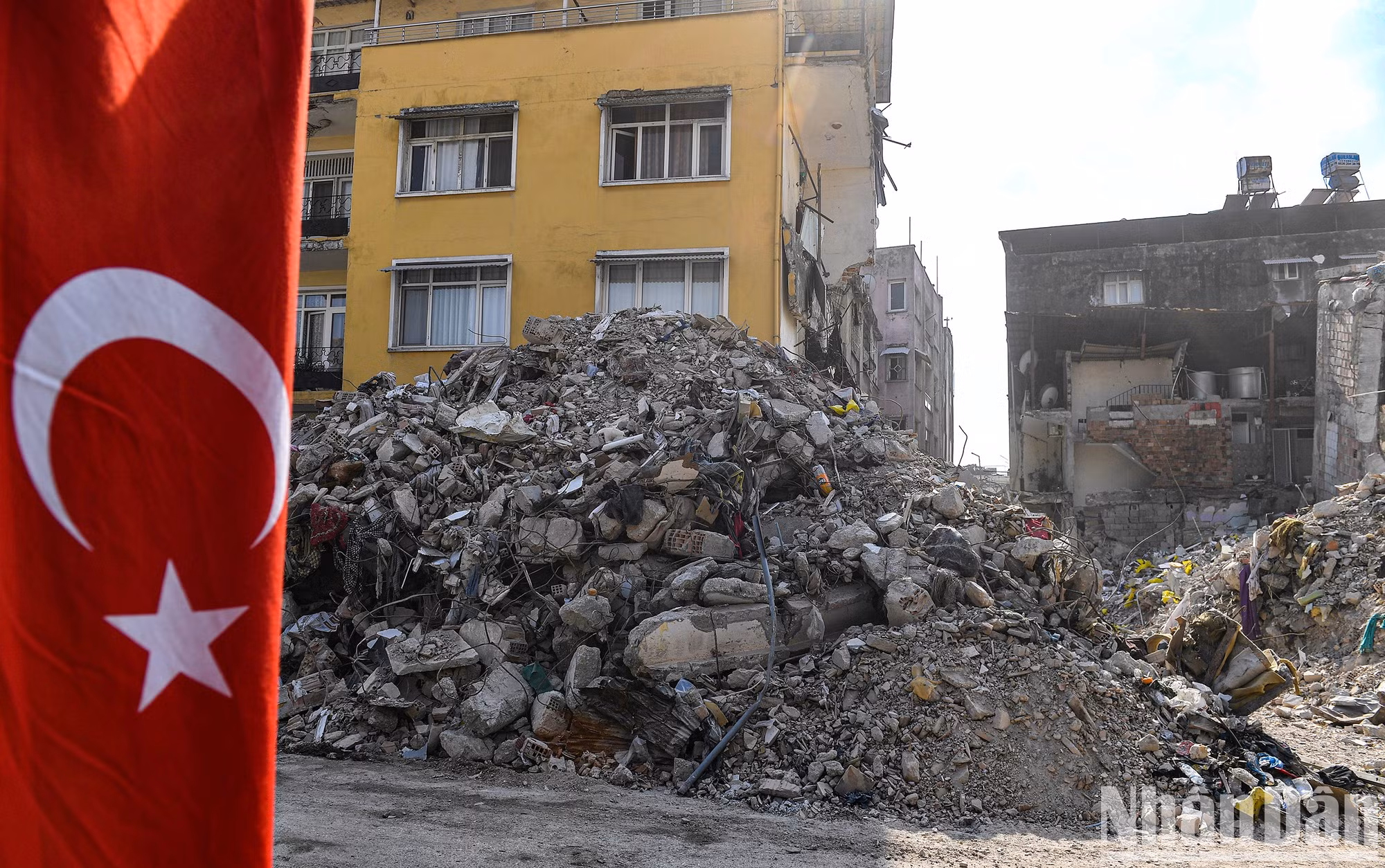 Un rincón de Antakya dos semanas después del desastre.
