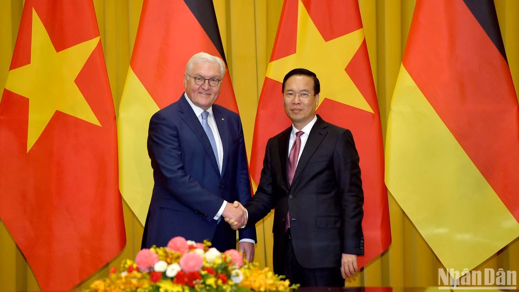 El presidente de Vietnam, Vo Van Thuong, y su homólogo alemán Frank-Walter Steinmeier. El presidente de Vietnam, Vo Van Thuong, y su homólogo alemán Frank-Walter Steinmeier.