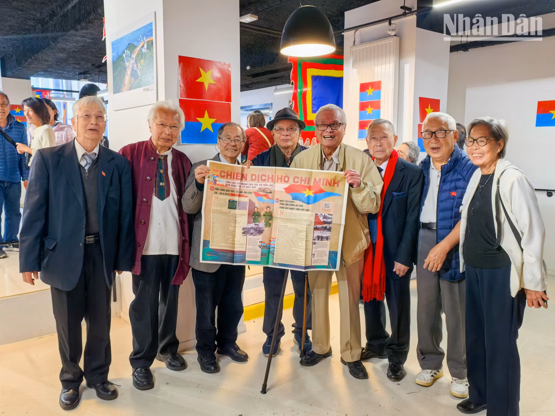 Aunque de edad avanzada, muchos miembros de la otrora unión atesoran intacta en su corazón la juventud que consagraron a la Patria. Aunque de edad avanzada, muchos miembros de la otrora unión atesoran intacta en su corazón la juventud que consagraron a la Patria.