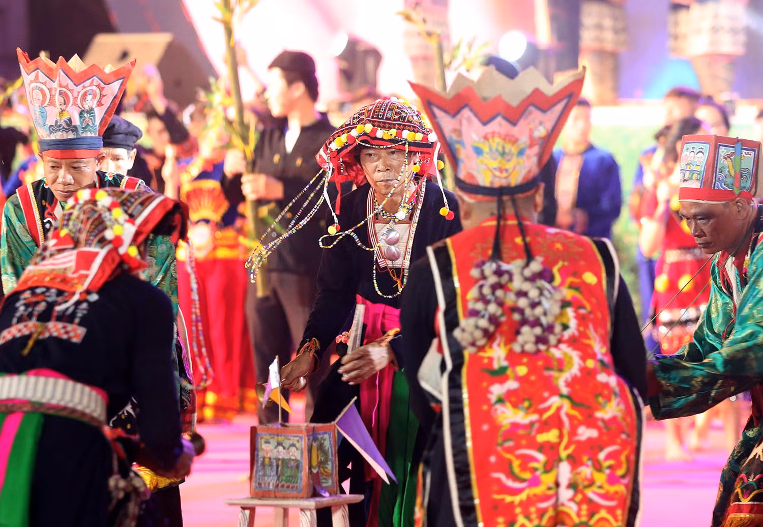 Espectacular inauguración del Festival de la Cultura de los Yao en Vietnam