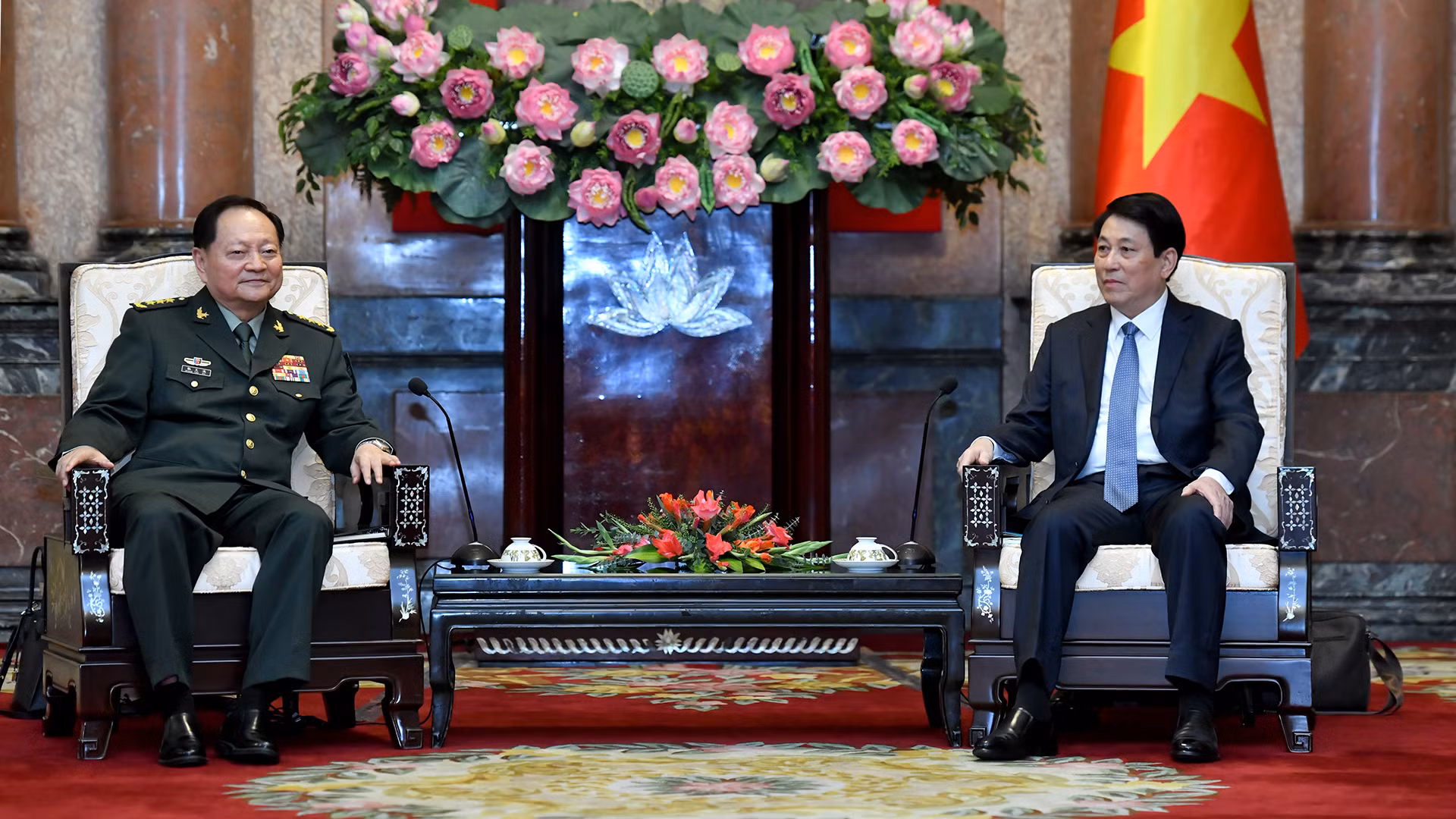 [Foto] Presidente de Vietnam recibe a vicetitular de la Comisión Militar Central de China
