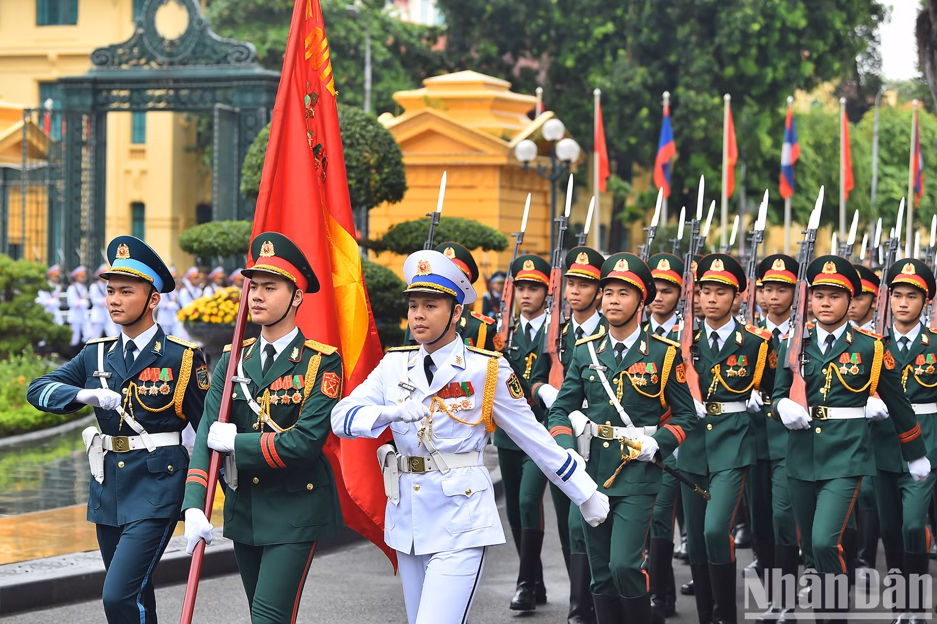 La delegación ceremonial militar del Ejército Popular de Vietnam.