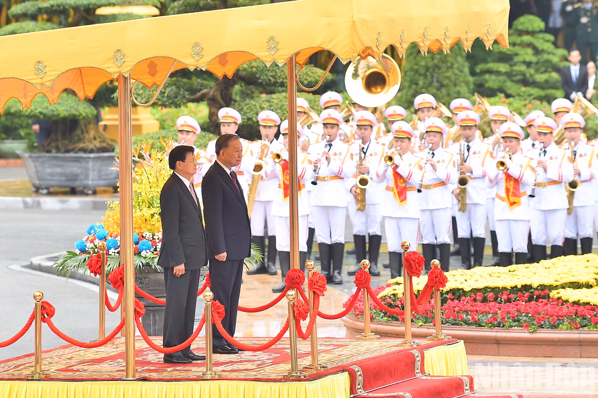 Los dos mandatarios en la ceremonia.
