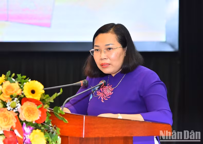 Pham Thi Thinh, vicedirectora y editora subjefa de la Editorial de Política Nacional-Verdad.