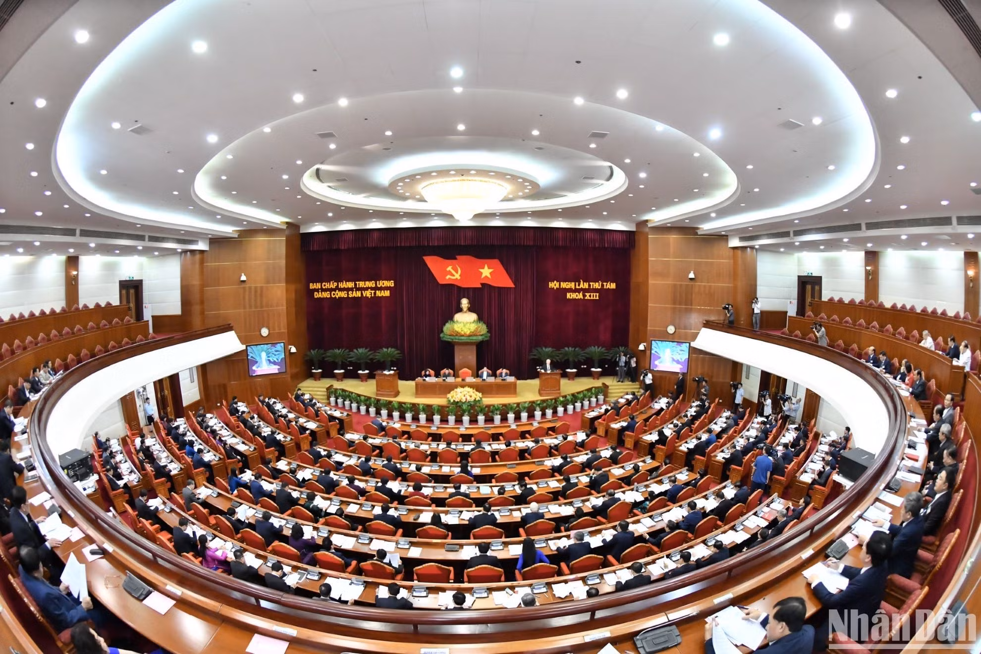 [Foto] Inauguran octavo pleno del Comité Central del Partido Comunista de Vietnam 
