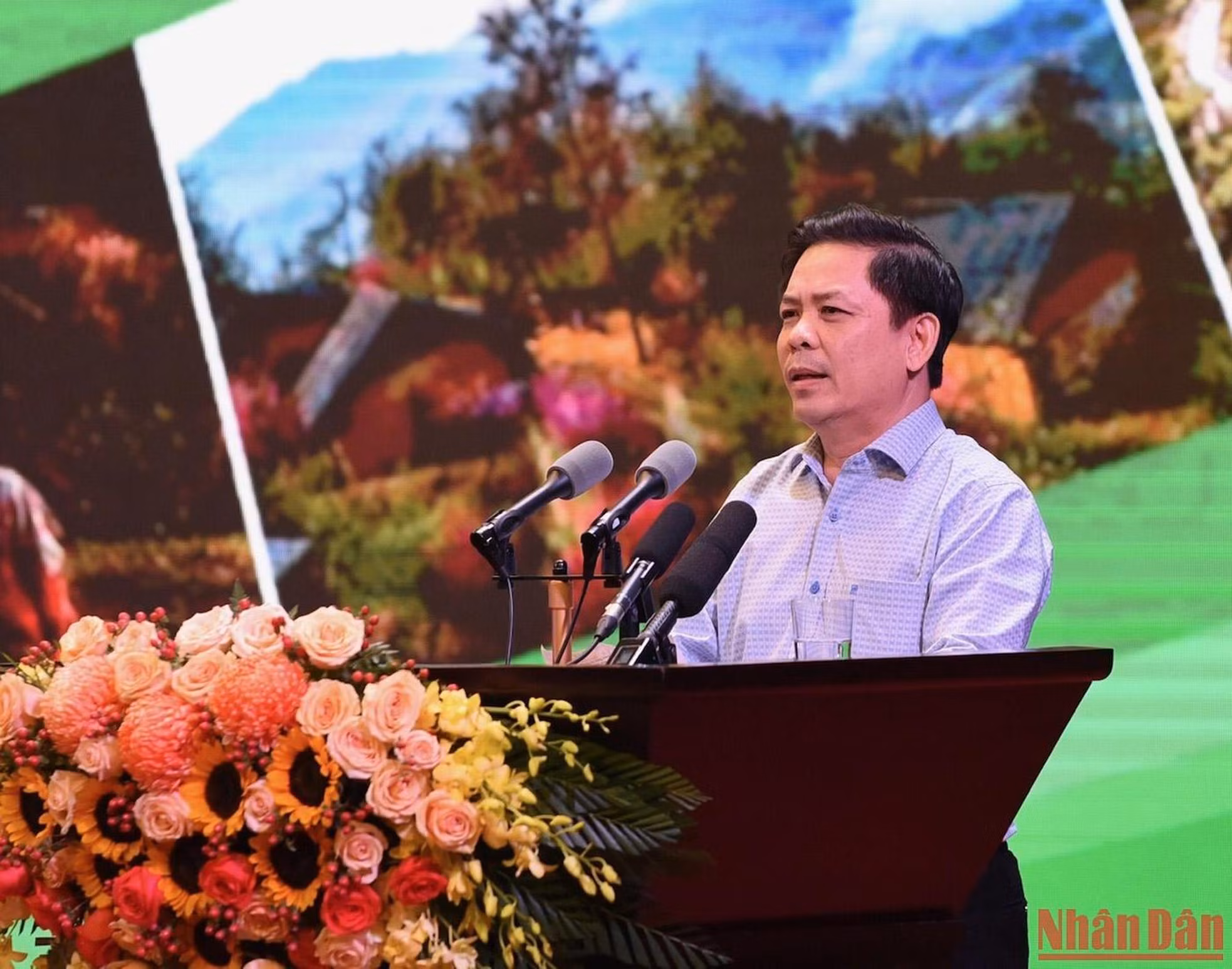 El ministro de Transporte, Nguyen Van The. El ministro de Transporte, Nguyen Van The.