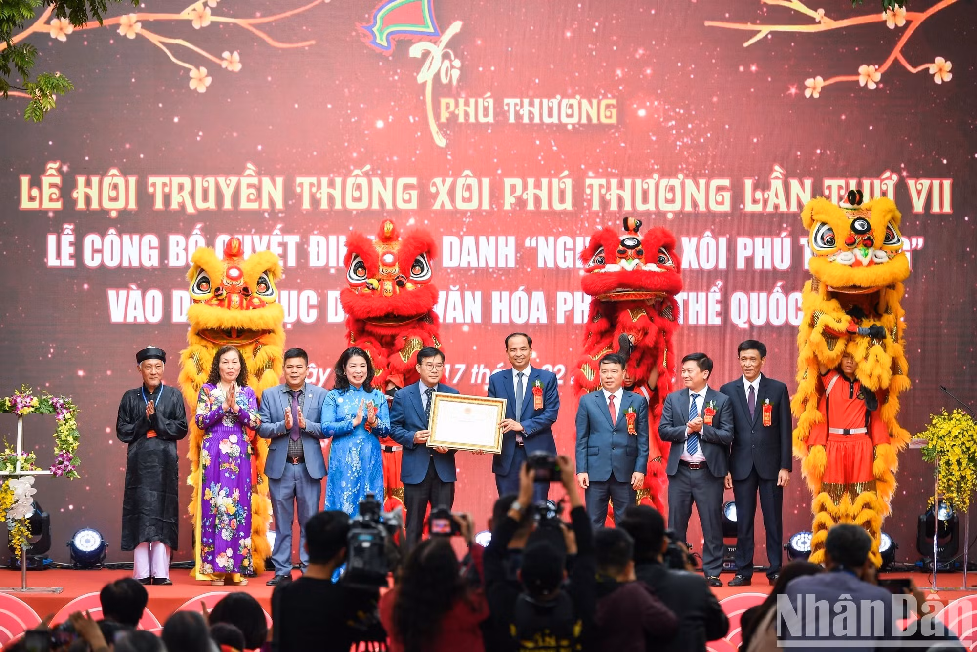 El oficio de cocción de arroz glutinoso de Phu Thuong fue inscrito este año por el Ministerio de Cultura, Deportes y Turismo en la lista de Patrimonio Cultural Inmaterial Nacional.