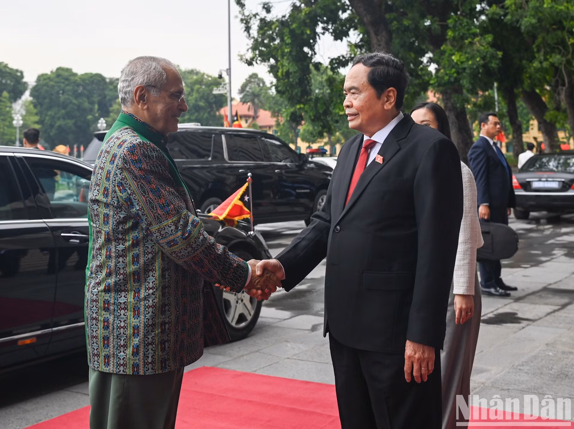 El jefe del Legislativo vietnamita recibe al presidente José Ramos-Horta.