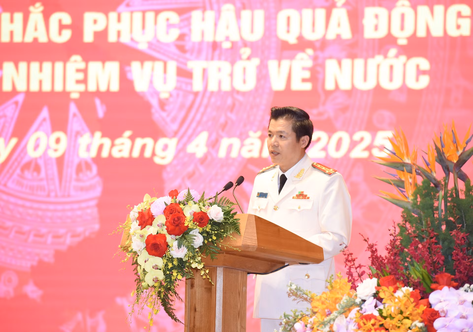 El coronel Nguyen Minh Khuong, subjefe del Departamento de Policía de Extinción de Incendios, Prevención y Rescate, y jefe de la delegación del Ministerio de Seguridad Pública de Vietnam para Myanmar.